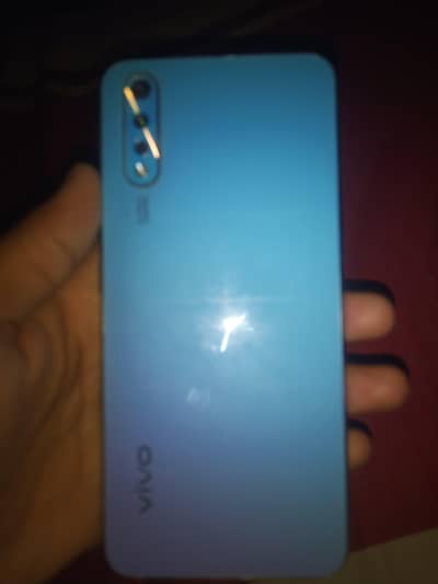 Vivo S1