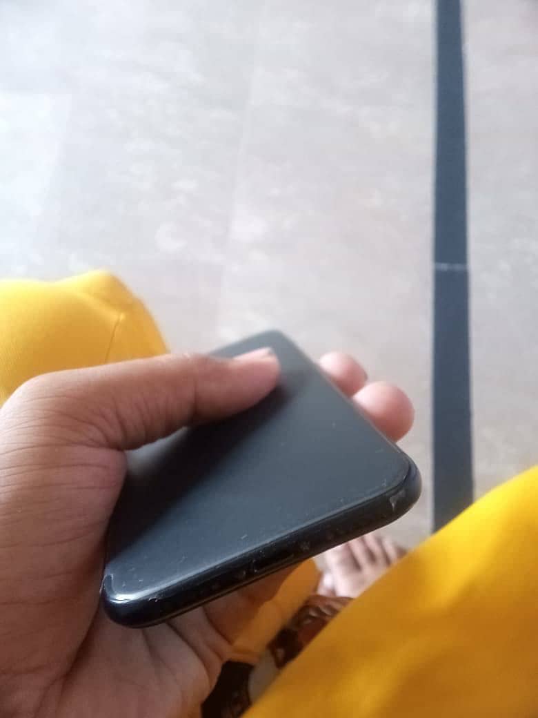 Apple iPhone SE 4