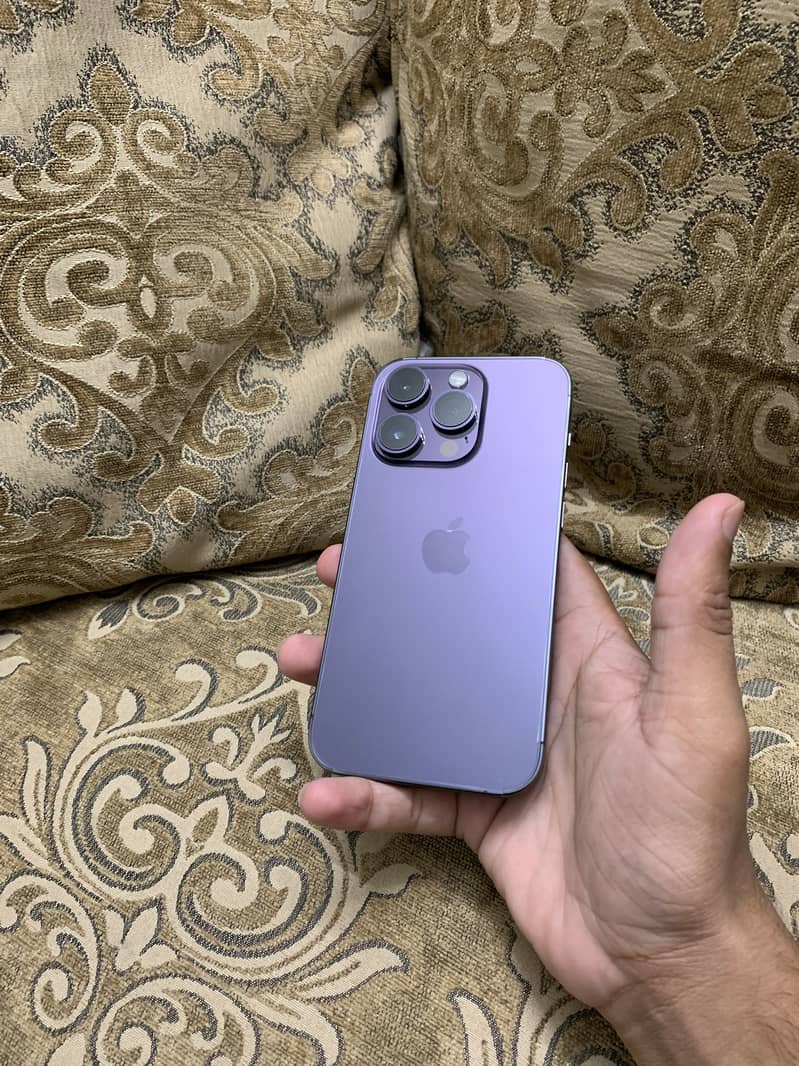 Apple iPhone 14 Pro 2
