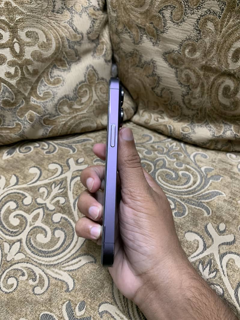Apple iPhone 14 Pro 6