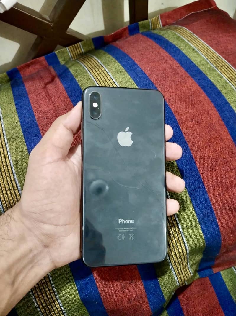 Apple iPhone XS Max 0