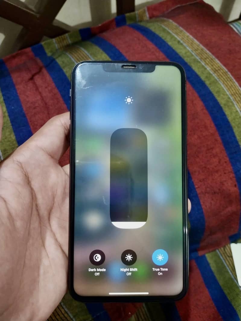 Apple iPhone XS Max 2