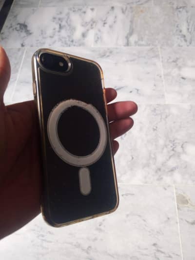 Apple iPhone 7