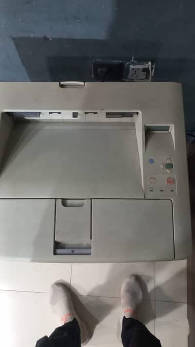 HP laser Jet 5200 A3 Printer