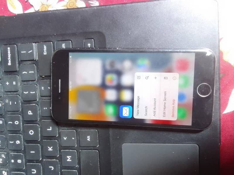 Apple iPhone 7 1