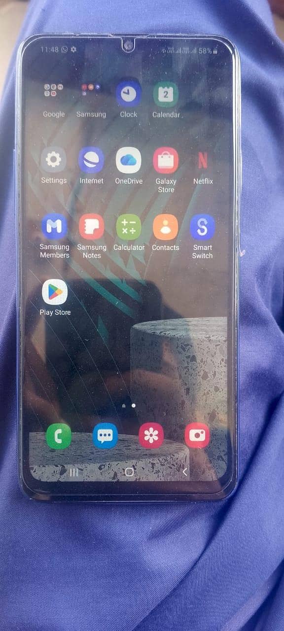 Samsung Mobile A20s 0
