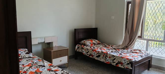ROOM SEMI FURNISHED FOR RENT G 11/3