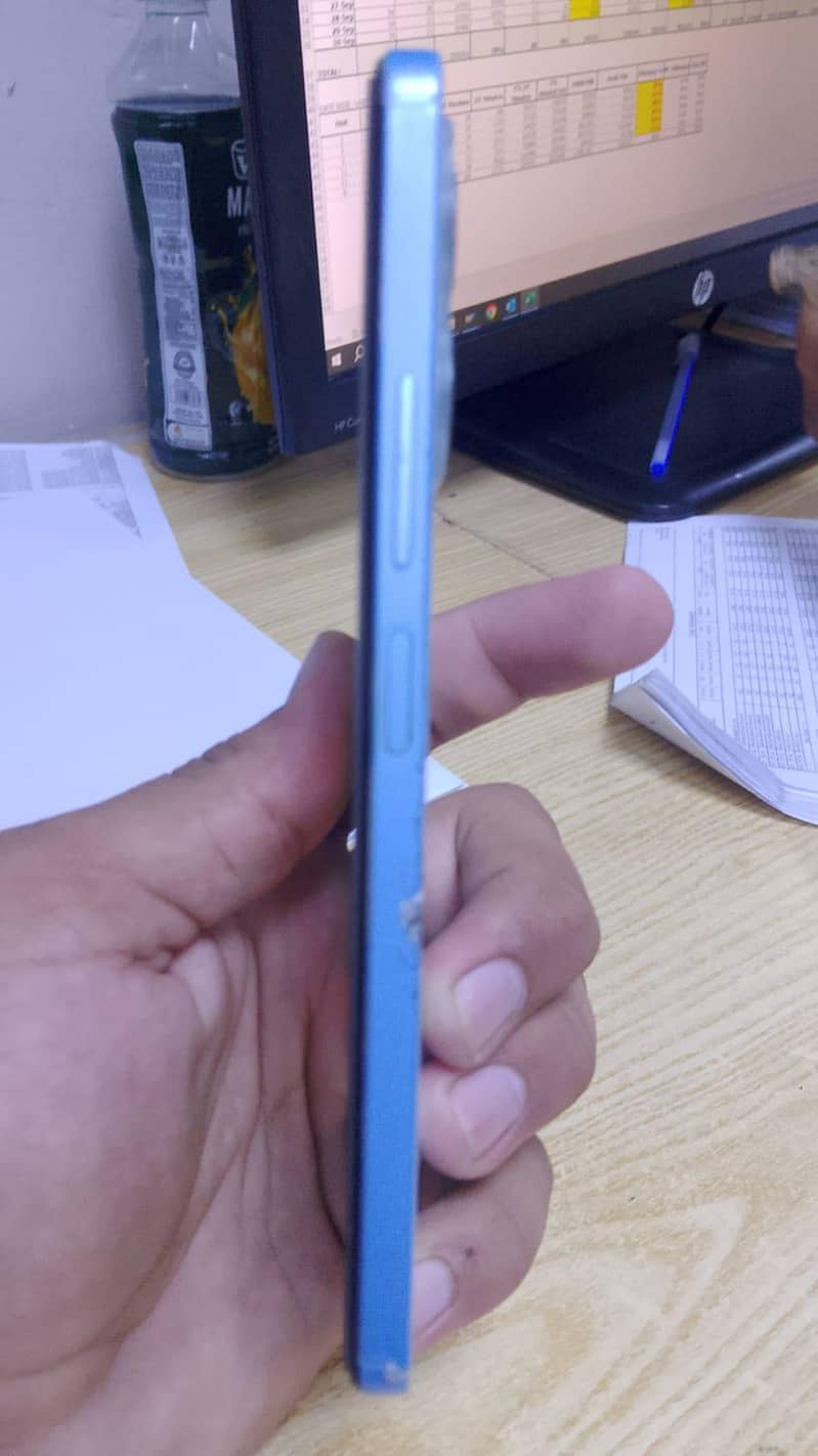 Xiaomi Redmi Note 12 2