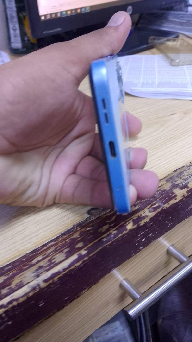Xiaomi Redmi Note 12 3