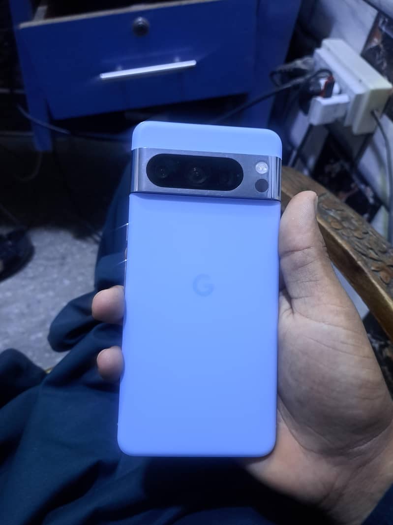 Google Pixel 8 Pro 0