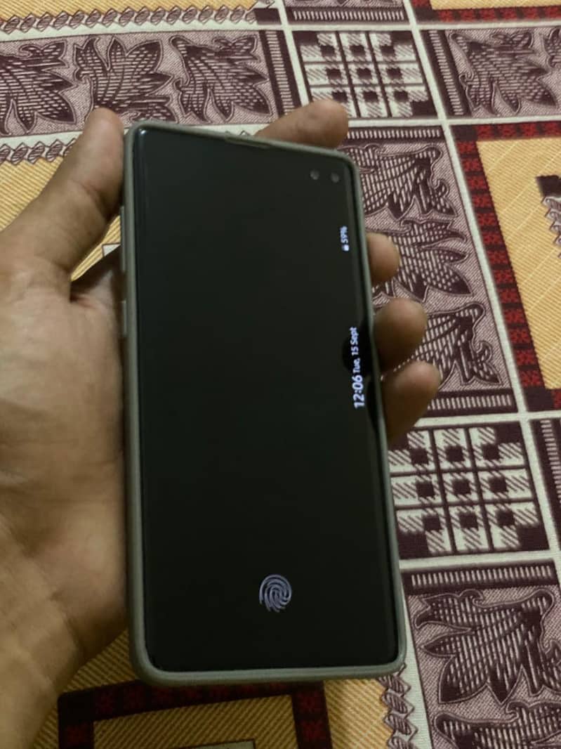 Samsung s10plus 3