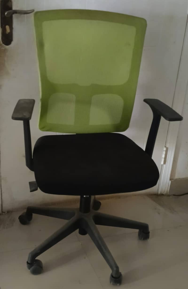 Office Chairs 0