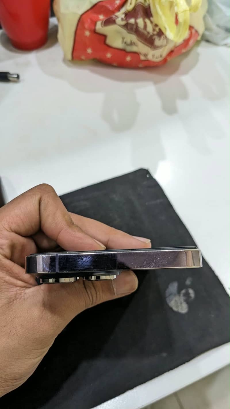 Apple iPhone 14 Pro Max 3