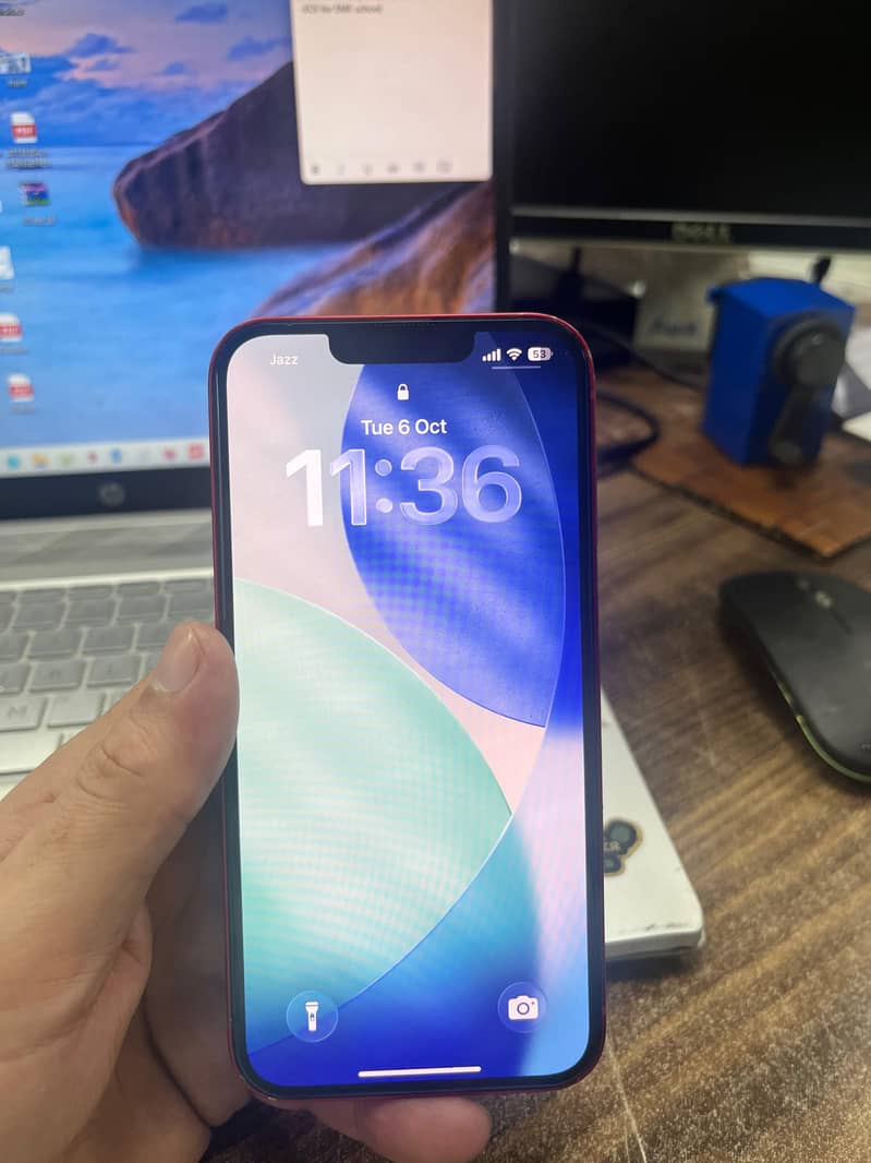 Apple iPhone 13 3