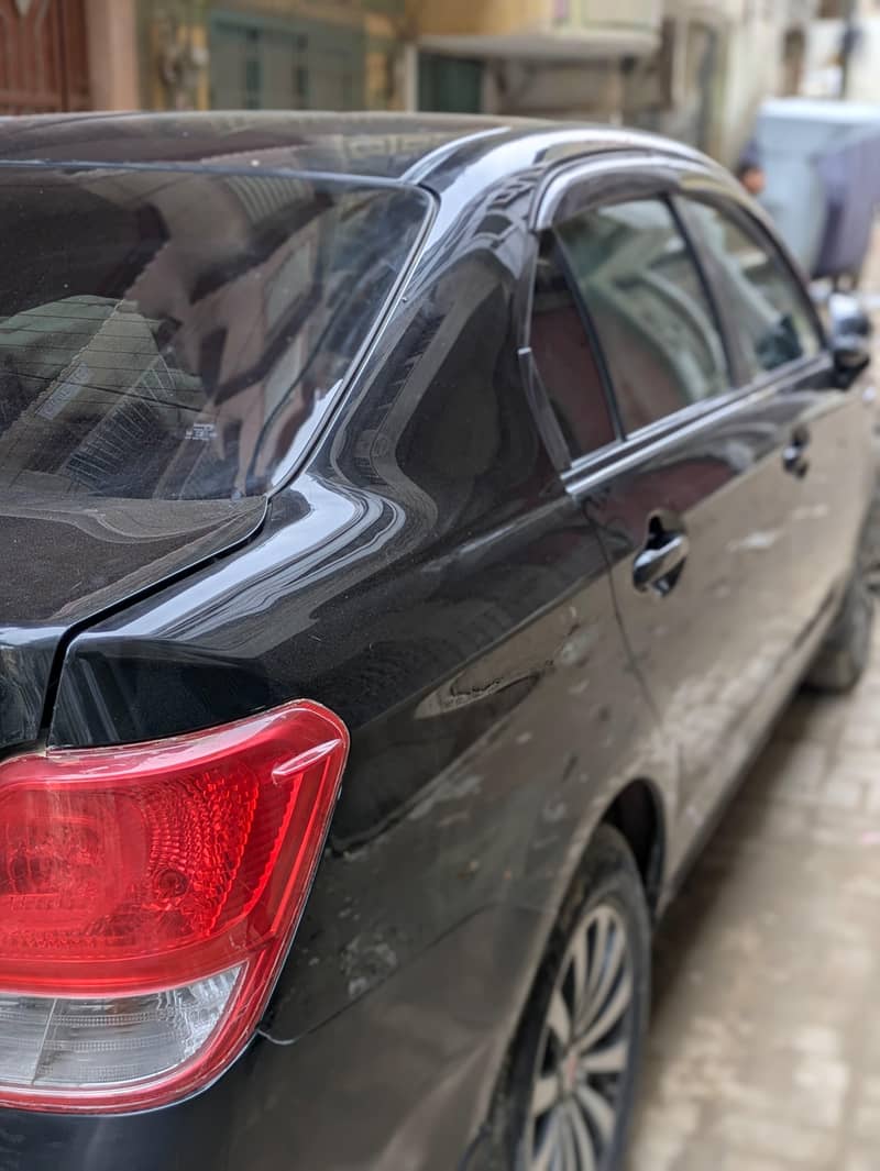 Toyota Corolla Axio 2014 6