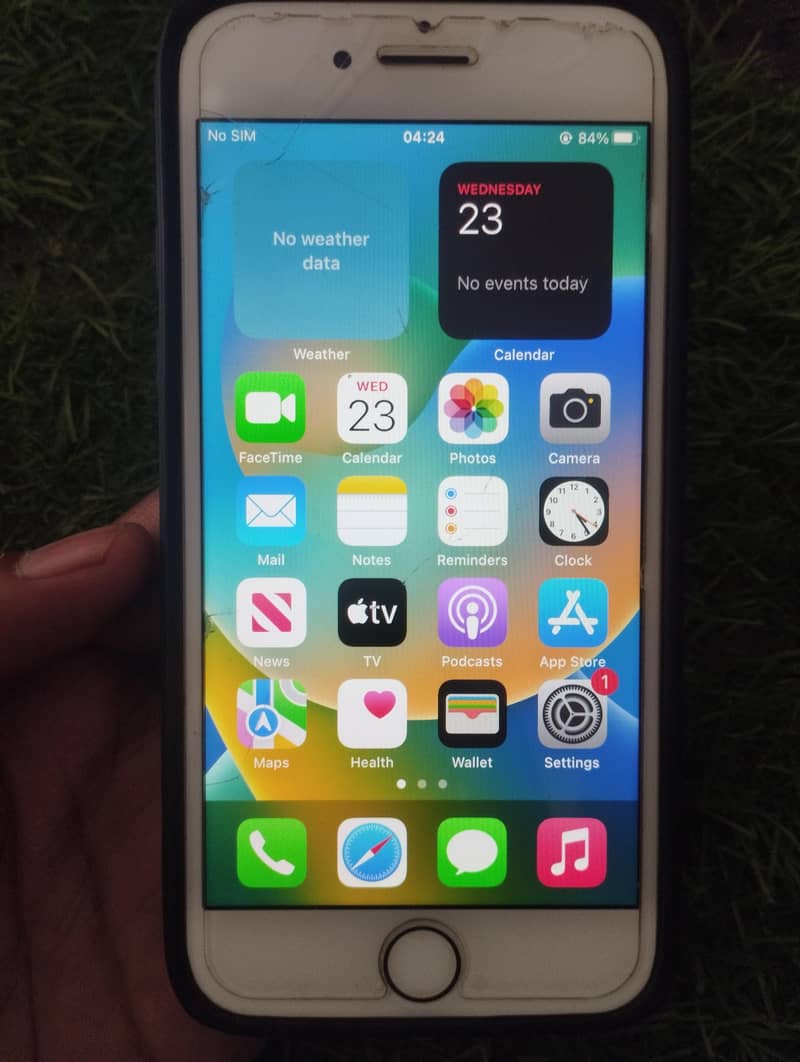 Apple iPhone 8 0