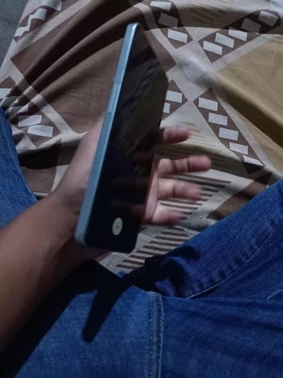 One Plus Ace 2V 16/256/ 10/10 condition all okay hai pta approved