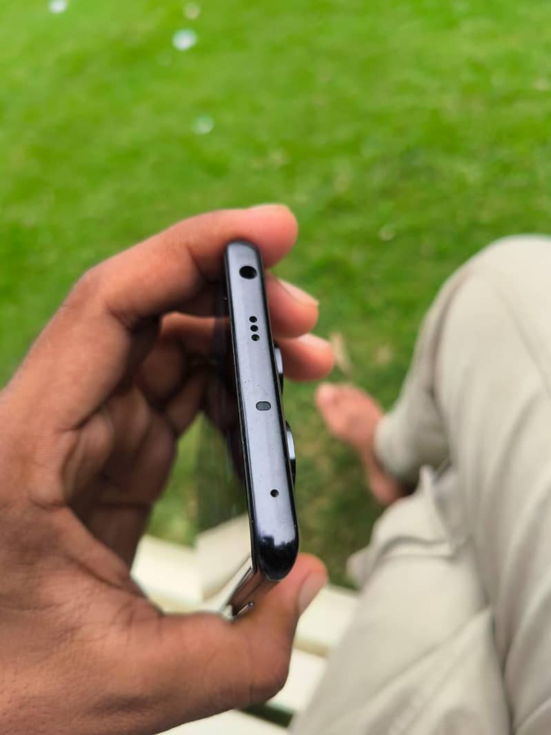 Xiaomi Redmi Note 14 Pro 2