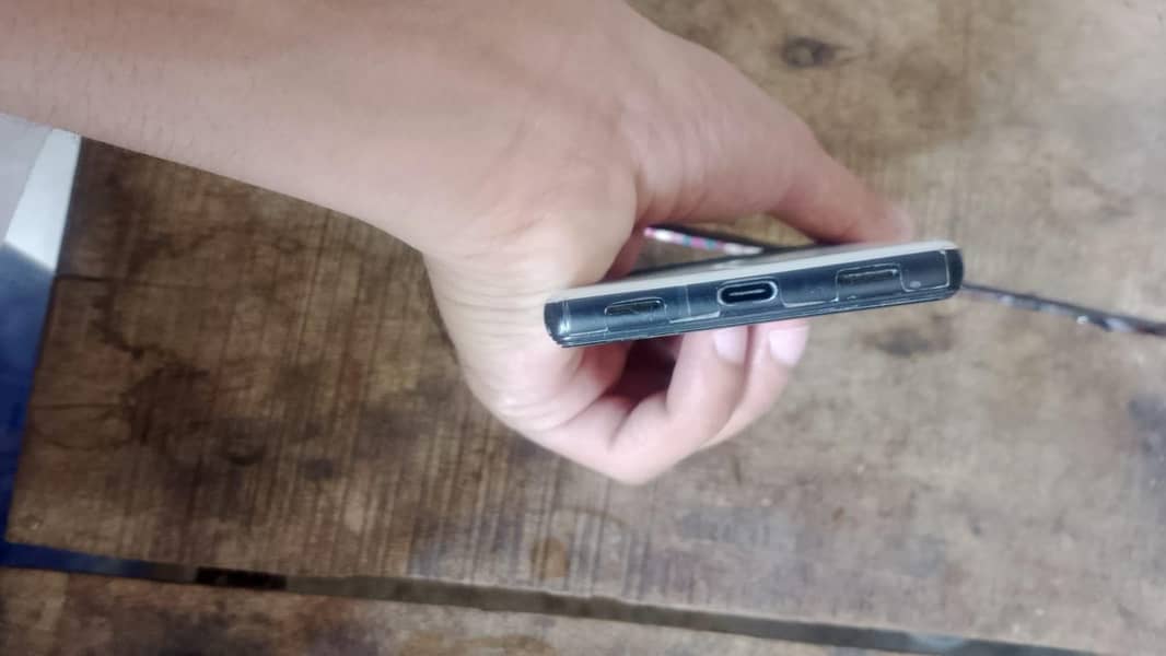 Google Pixel 6a 1