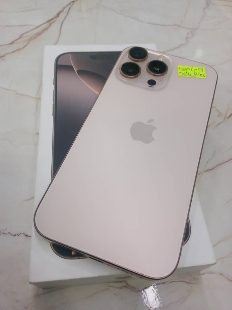 Apple iPhone 16 Pro Max 0