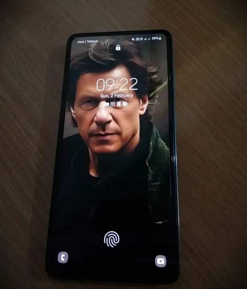 Samsung Mobile A52 2