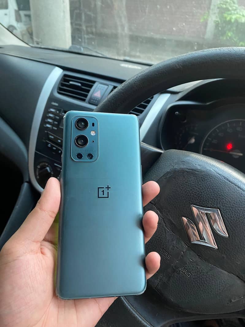 One Plus 9 Pro 5G 4