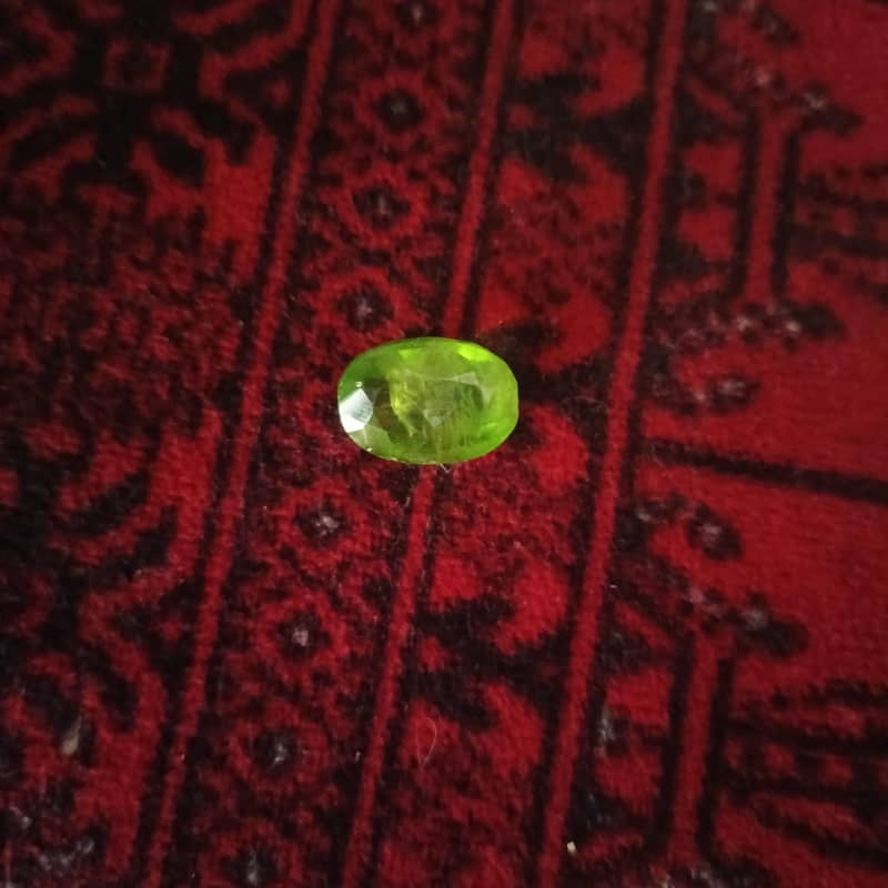 peridot stone 0