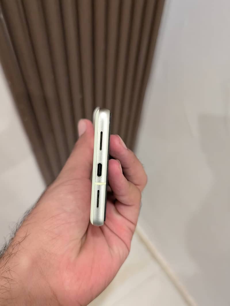 Google Pixel 7 2