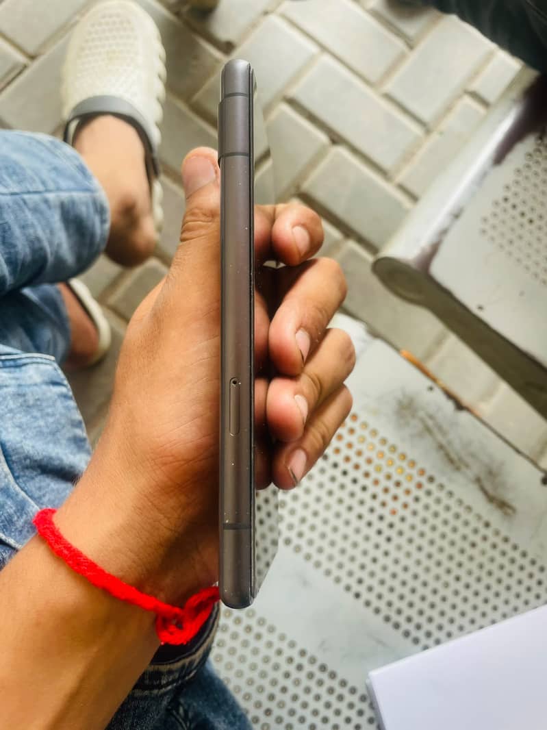 Google Pixel 7a 2