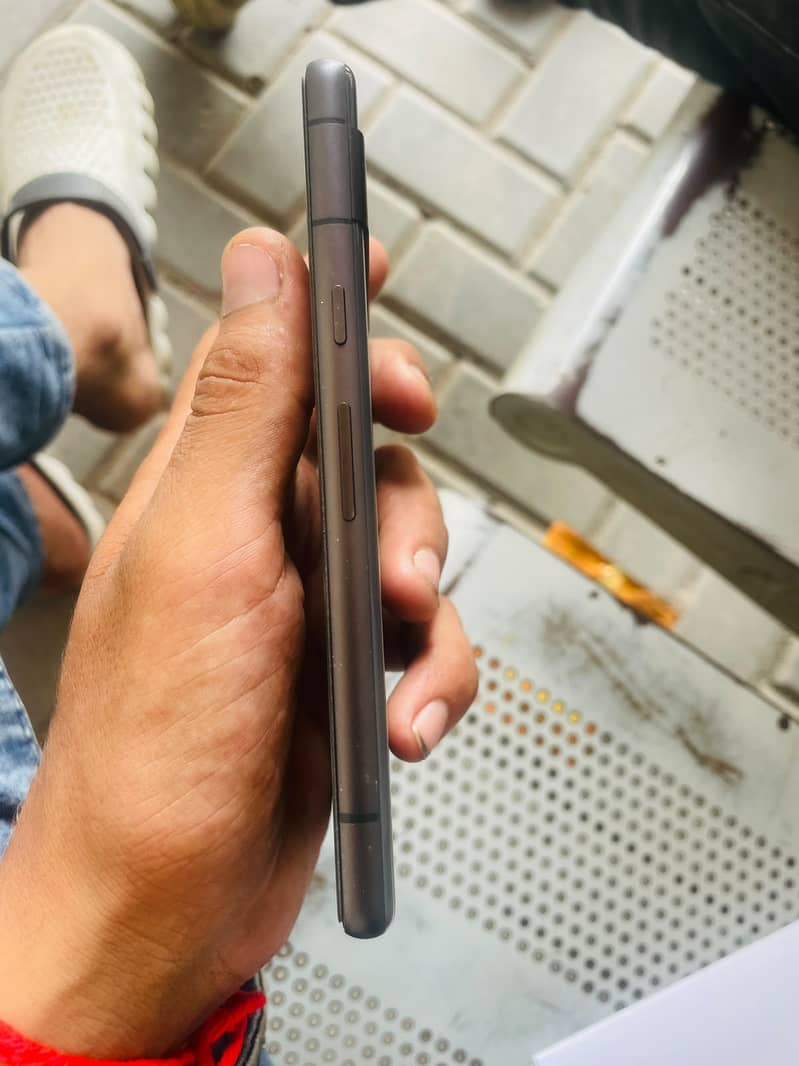 Google Pixel 7a 3