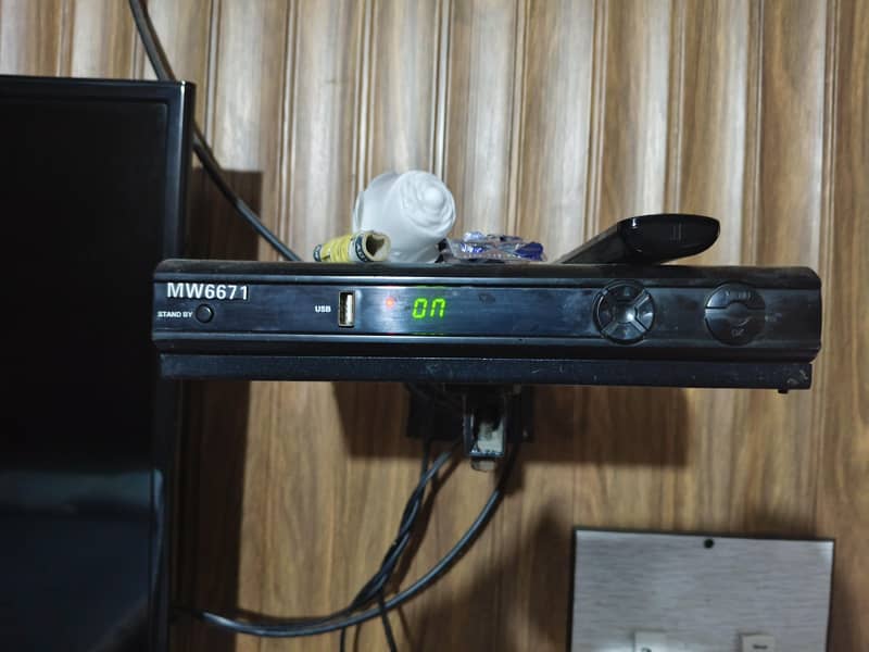 Dish + Receiver 2