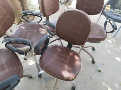 computer table 5 chairs for sale