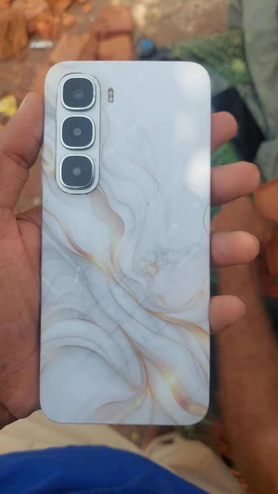 Infinix Hot 60i
