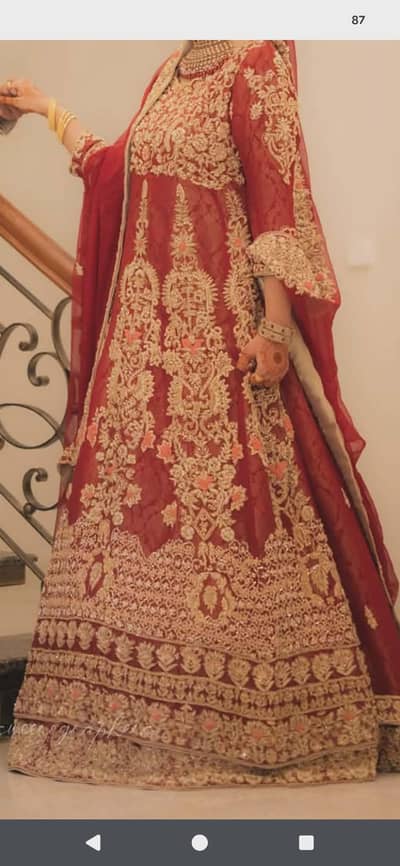 Modern style bridal dress - 100% condition