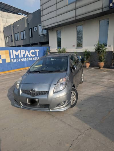 Toyota Vitz 2007 urgent .