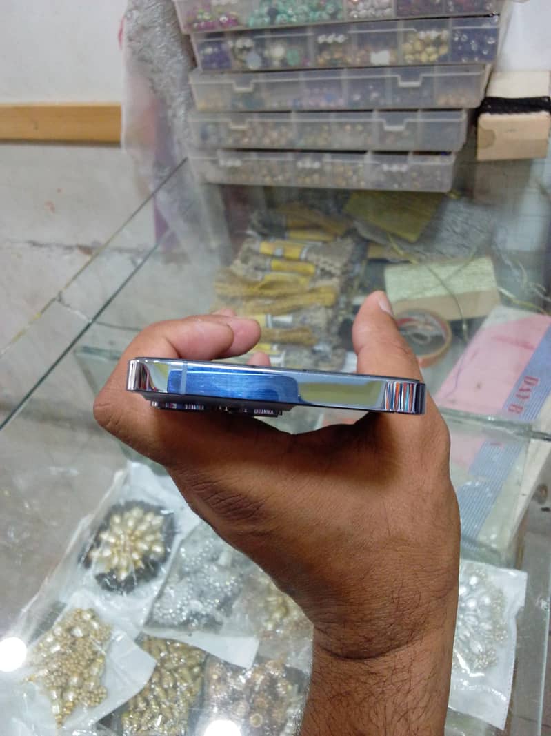 Apple iPhone 13 Pro 5