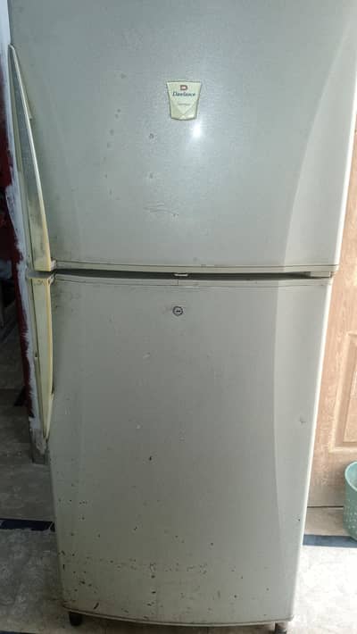 Dawlance Fridge in 100% Working Condition