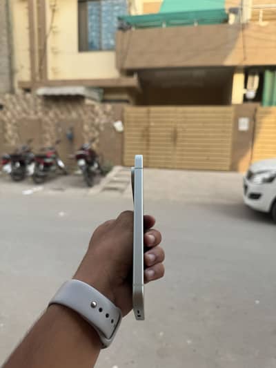 Google Pixel 9