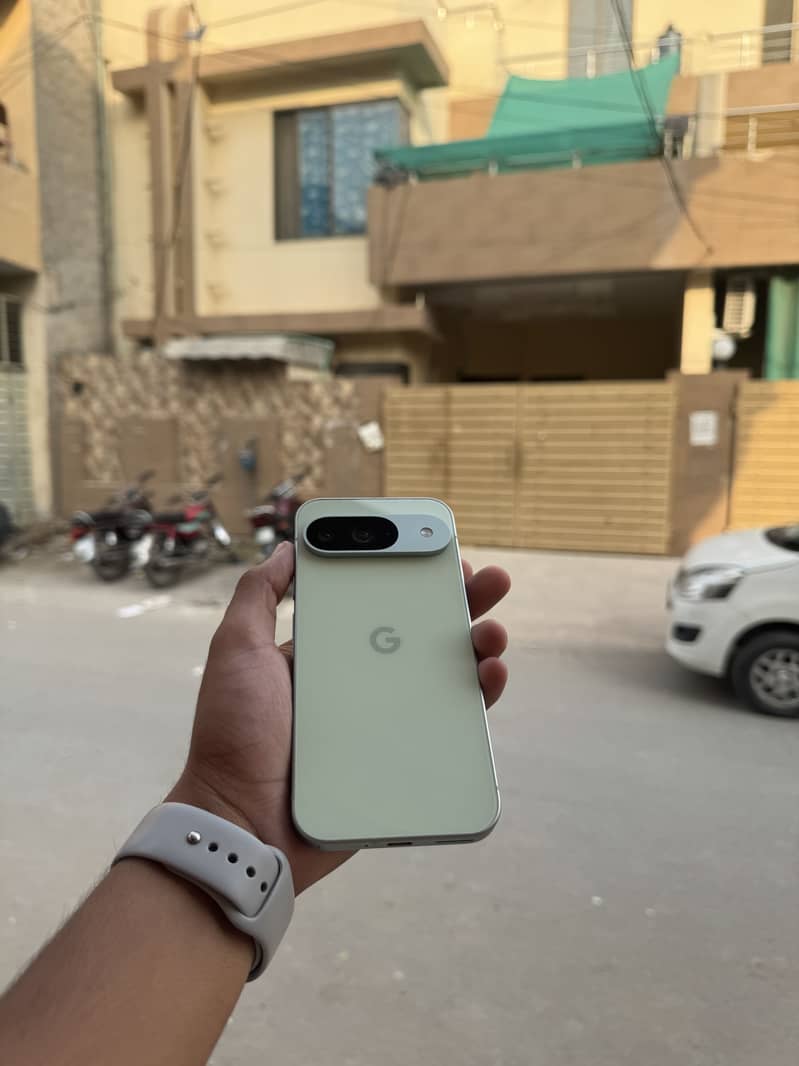 Google Pixel 9 1