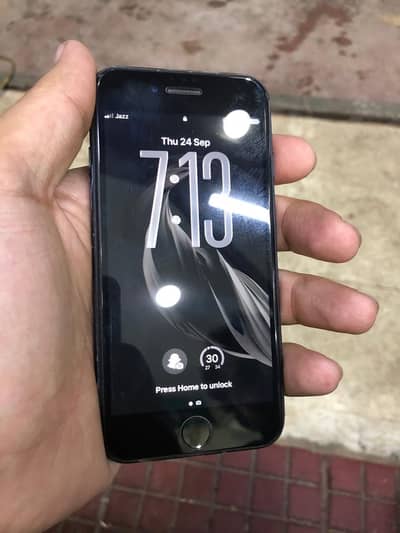 Apple iPhone SE 2020