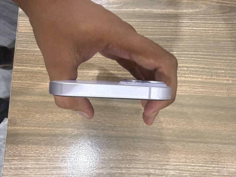 Apple iPhone 14 plus 6