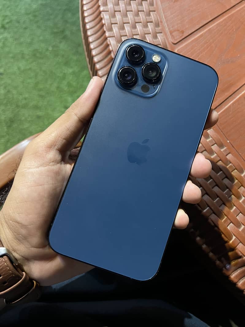 Apple iPhone 12 Pro Max 5