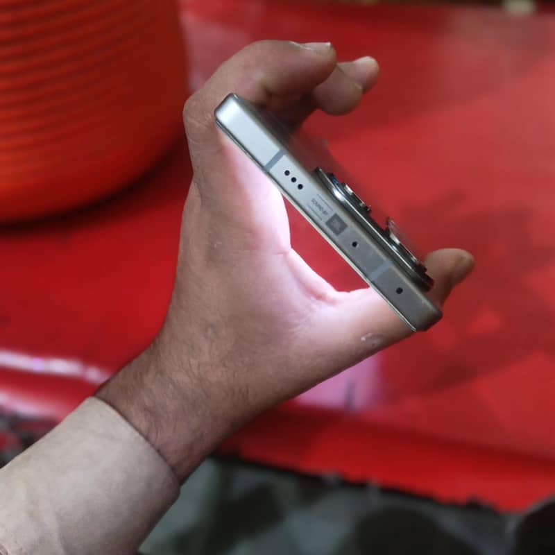 Infinix Note 50 Pro 4