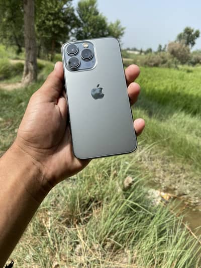 Apple iPhone 13 Pro