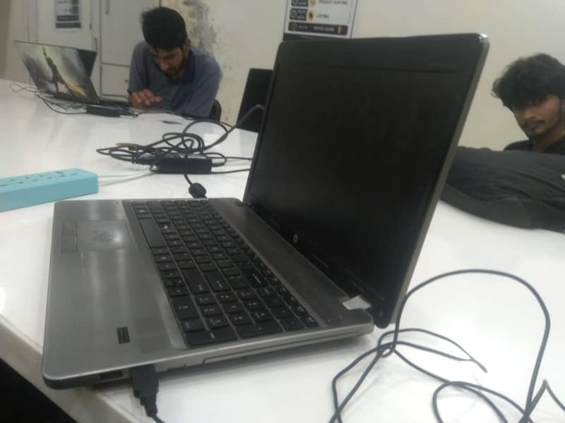 leptop core i3 2
