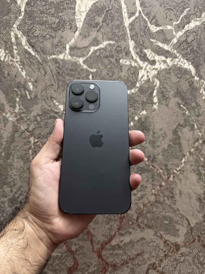 Apple iPhone 14 Pro Max 0
