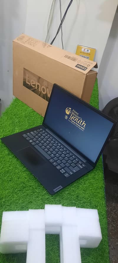 PM laptop 2023 Model i5 12th Gen 8gb 256ssd full new carton pack