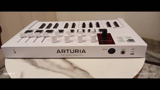 Arturia Minilab 3 midi controller