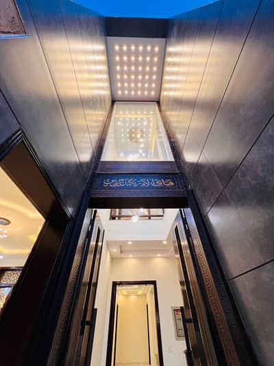 10 Marla Brand New Facing Park& Masjid House For Sale In Bahria Town Lahore