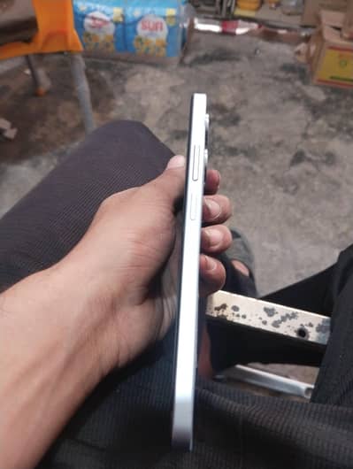 Realme Note 60